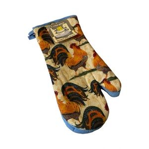 Vintage Rooster Print Oven Mitt with Blue Back